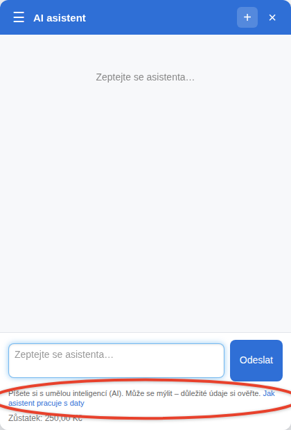 Otevřený chat s asistentem – pod polem pro psaní je řádek o umělé inteligenci s odkazem Jak asistent pracuje s daty